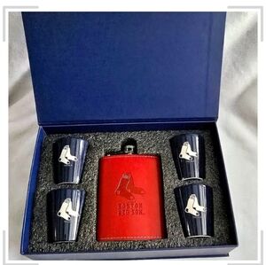 Flask Set - Red and Blue